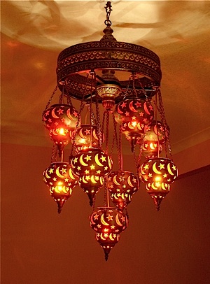 Large Turkish Chandelier with 9 lamps