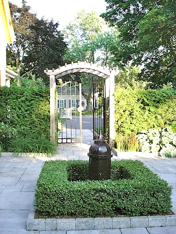 Moroccan garden lantern
