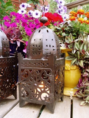 Moroccan garden lantern